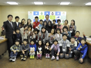 写真：上富良野町青少年国内交流事業　津市訪問団来訪