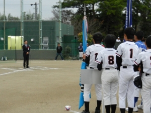 写真:津市スポーツ少年団秋季ソフトボール交流大会挨拶1