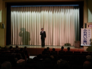 写真:敬和地区「敬老・ふれあいの集い」挨拶