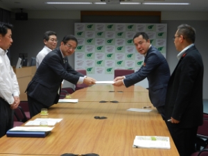 写真：台風17号災害に係る知事への要望