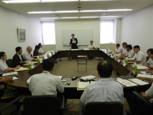 写真：平成24年度第1回津市青少年問題協議会