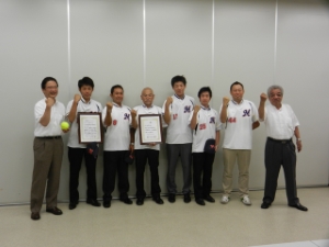 写真：三重県庁ソフトボール部　選手来訪