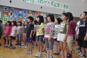 写真：上富良野西小学校訪問2