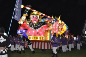 写真：上富良野駐屯地曹友会の行燈（津市長賞）