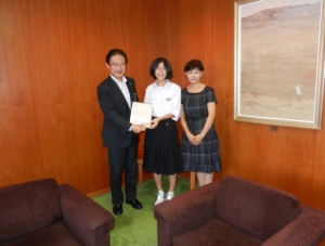 写真：津市立久居東中学校　久保茉子さん