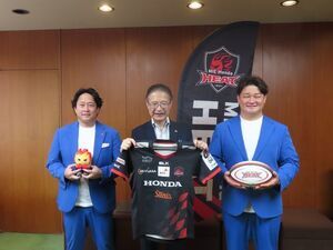 写真：三重ホンダヒート 来訪