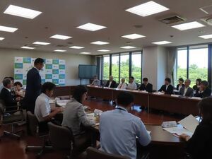 写真：津市私立幼稚園協会との懇談会