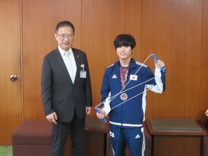 写真：縄跳び競技世界大会団体戦 準優勝報告