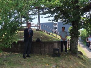 写真：8.15津・平和の鐘 挨拶