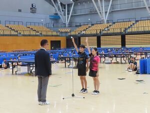 写真：鎮江杯争奪卓球大会 選手宣誓