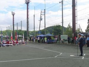 写真：小学生ソフトボール河芸大会開会式 挨拶
