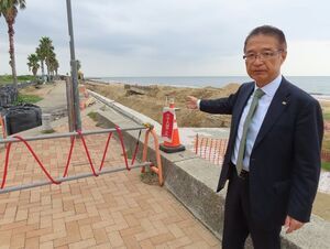 写真：津北部地域海岸堤防整備事業現地確認