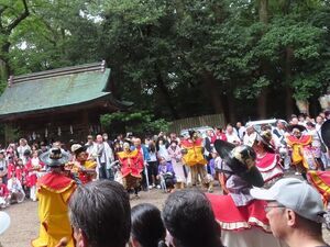 写真：津まつり オープニング2