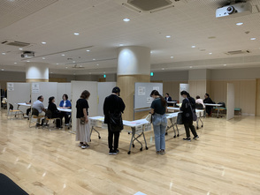 写真：市内の学童保育所が出展する学童保育就職フェアを開催します！！