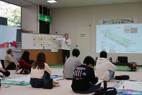写真：事業推進会議の進捗の共有