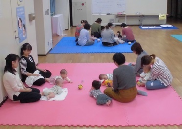 写真:子育てひろば中央エンジェル ひろばの様子