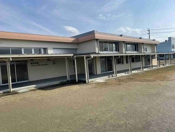 写真:安東コミュニティセンター 外観