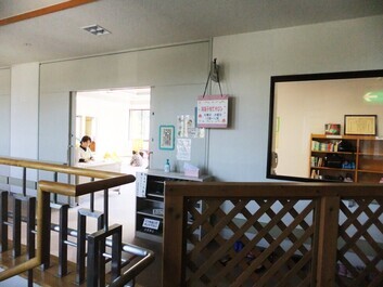 河芸子育てサロン 入口