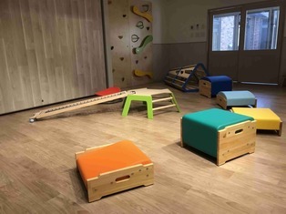 写真:子育て支援ひろばTSUDOI ひろばの様子