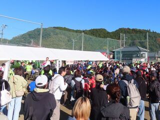 写真：第28回ひさい榊原温泉マラソン 挨拶1