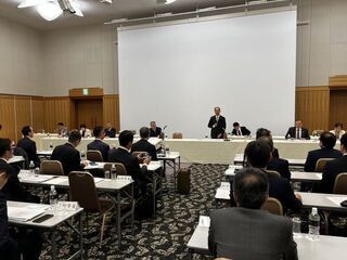 写真：全国市長会 社会文教委員会
