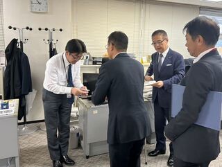 写真：渡邊良一高速道路課長