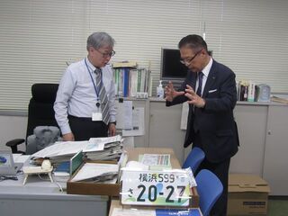 写真：片山壮二公園緑地・景観課長