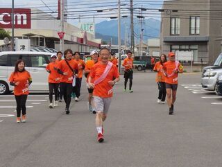 写真:RUN TOMO TSU 2025 1