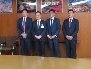 写真：東京2025デフリンピック サッカー競技 準優勝報告