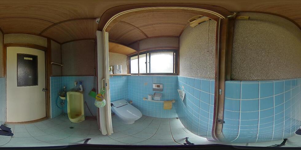 360°カメラ写真　トイレ