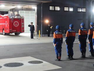 写真：津市消防団年末特別警戒巡視1