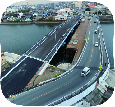 津興橋の架け替えの画像