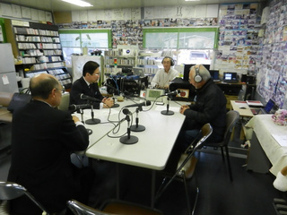 写真：山元町臨時災害FM りんごラジオ 出演