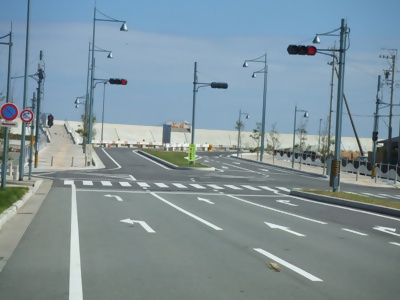 第2・3・4駐車場入り口交差点