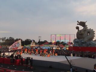 写真:台湾ランタンフェスティバル点灯式セレモニー挨拶、「四季舞」演舞鑑賞(メインステージ)