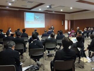 写真：登別漁港視察