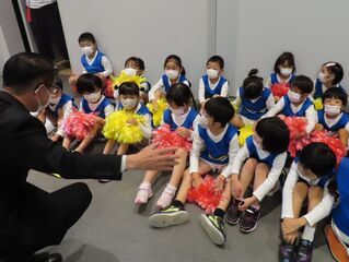 写真：久居まつり舞台イベント激励