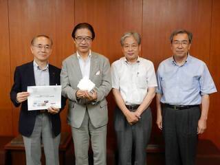 写真：宮城県柴田郡大河原町 伊勢敏町長ほか