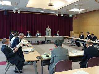 写真:28年度 津商工会議所労務対策協議会総会 挨拶