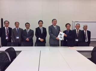 写真:三重県選出国会議員への要望活動