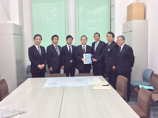 写真：財務省　茶谷栄治主計局次長