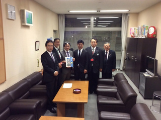 写真：国土交通省　森昌文道路局長