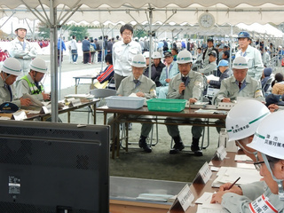 写真:平成27年度津市総合防災訓練1