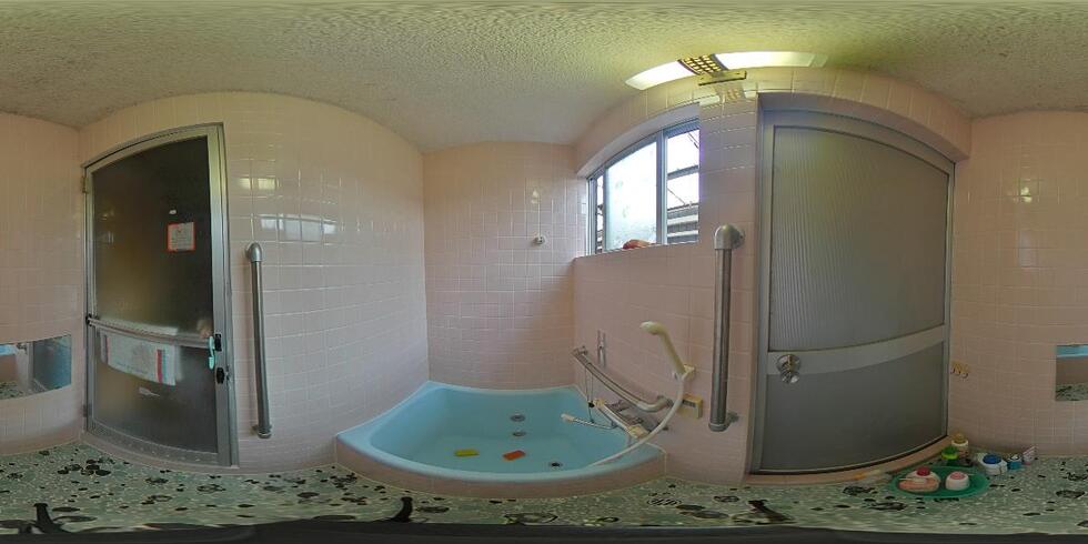 風呂　360度カメラ写真