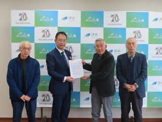 写真：津地区退職者連合との津市政に対する意見交換会