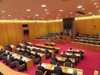 写真：市議会議員初会合