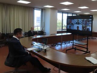 写真：資産経営・公民連携首長会議／省インフラ研究会共同開催第11回総会オンライン出席