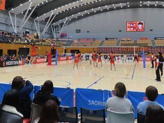 写真：2025-26 V.LEAGUE MEN 西地区 ヴィアティン三重VS 大同特殊鋼知多レッドスター戦 観戦