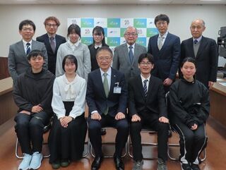 写真:「津高キャリアプロジェクト」成果報告会