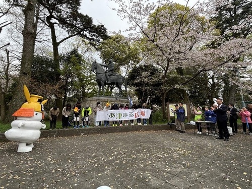 写真：養正小学校のこどもたち発表